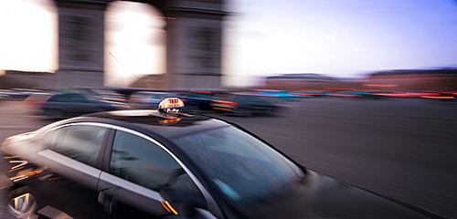 Taxi, Arc de Triomphe, Paris, France, Europe