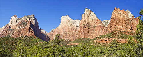 Panoramic photo of Court of the Patriarchs, Abraham Peak, Isaac Peak, Mount Moroni and Jacob Peak, Zion National Park, Utah, United States of America, North America 