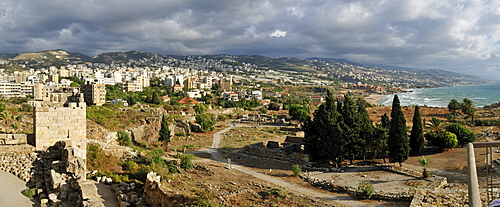 Crusader castle, archeological site of Byblos and coastal view, Unesco World Heritage Site, Jbail, Jbeil, Lebanon, Middle East, West Asia