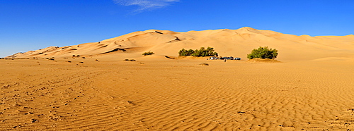 Tourist camp in the sand dunes of Erg Admer, Wilaya Illizi, Algeria, Sahara, North Africa