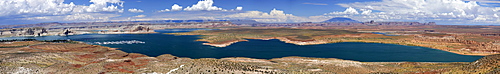 Panarama of Lake Powell, Arizona, USA