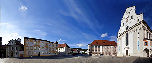 Residenzplatz square, Eichstaett, Altmuehltal valley, Upper Bavaria, Bavaria, Germany, Europe