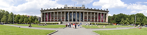 Altes Museum museum, built between 1823 and 1830 by Karl Friedrich Schinkel in the neoclassical style, Berlin, Germany, Europe