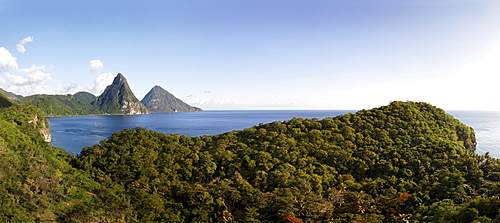 Panorama, Soufriere Bay, Pitons mountains, Saint Lucia, Windward Islands, Lesser Antilles, Caribbean, Caribbean Sea