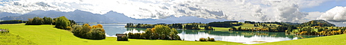 Forggensee Lake with Mt Tegelberg, 1880 m, Mt Saeuling, 2047 m, and Thannheim Mountains, Bavarian Swabia, Bavaria, Germany, Europe