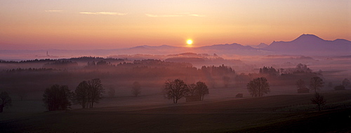 Sunrise at the Hoegl, Bad Reichenhall, Chiemgau, Upper Bavaria, Bavaria, Germany