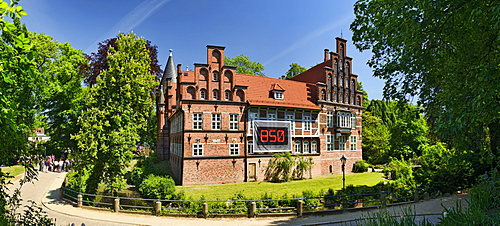 Panoramic view of Schloss Bergedorf Castle, Bergedorf, Hamburg, Germany, Europe