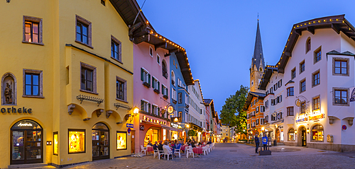 View of Katharinenkirche on Vorderstadt at dusk, Kitzbuhel, Austrian Tyrol Region, Austria, Europe