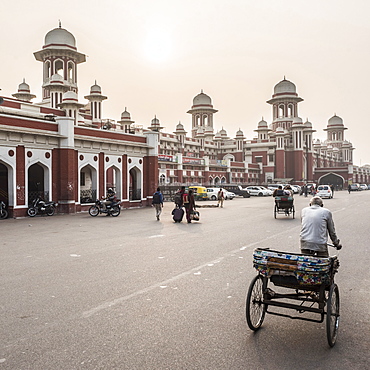 Lucknow train station, Uttar Pradesh, India, Asia