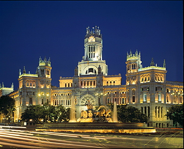 Main postal office at night, Plaza La Cibeles, Madrid, Spain