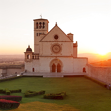 Basilica of San Francesco, UNESCO World Heritage Site, Assisi, Perugia District, Umbria, Italy, Europe