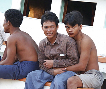 Thailand cambodian migrant fishermen, bangkok