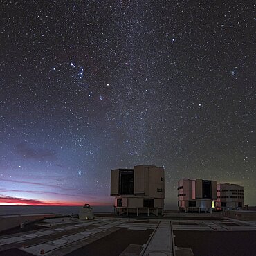 Night Sky Above the Very large Telescope