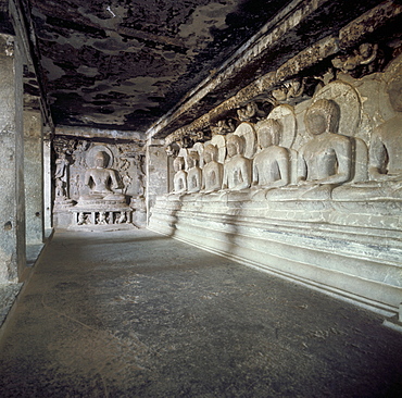 Seven Buddhas under a tree, Cave 12, Ellora, UNESCO World Heritage Site, Maharashtra state, India, Asia