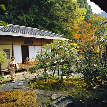 Tea ceremony house, Nanzen-ji Temple, Rinzai Zen garden, Kyoto, Japan