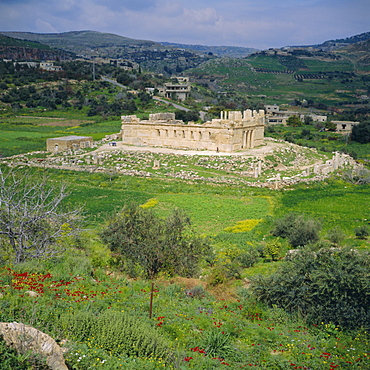 Qasr al-Abd (Fortress of the Servant), 3rd century BD Hellenistic palace west of Aman in Wadi as-Sir, Iraq al-Amir, Jordan, Middle East