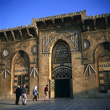 The Grand Mosque, founded in 715, Aleppo, Syria, Middle East