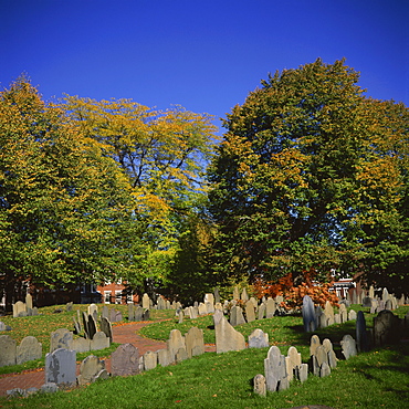 Copp's Hill Burying Ground, including graves from the 17th century of prominent Bostonians, Boston, Massachusetts, New England, United States of America, North America