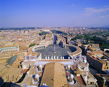 St. Peters Square (Piazza San Pietro), Vatican, Rome, Italy, Europe