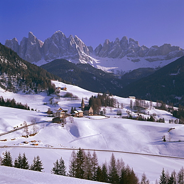 Val de Funes, St. Magdalena and Geisler Mountains, South Tirol (South Tyrol), Trentino-Alto Adige, Italy, Europe