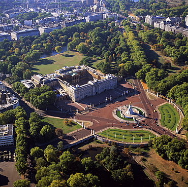 Aerial image of Buckingham Palace, City of Westminster, London, England, United Kingdom, Europe