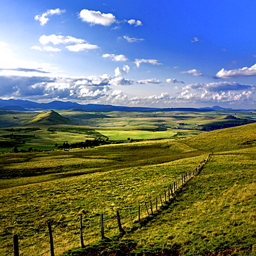 Rolling hills in Cezallier, Auvergne, France, Europe