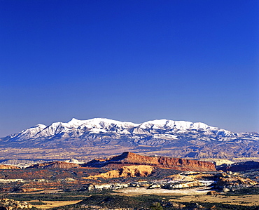 Bryce Canyon National Park, erosion forms, panoramic view, snowy mountains, Utah, USA