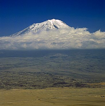 Mount Ararat, 5165 m, Anatolia, Turkey,