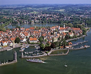 Aerial picture, Lindau on Lake Constance, historic centre, harbour, Swabia, Bavaria, Germany, Europe