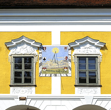 Sun dial, Schloss Tillysburg (Tillysburg Palace), Linz, Upper Austria, Austria, Europe