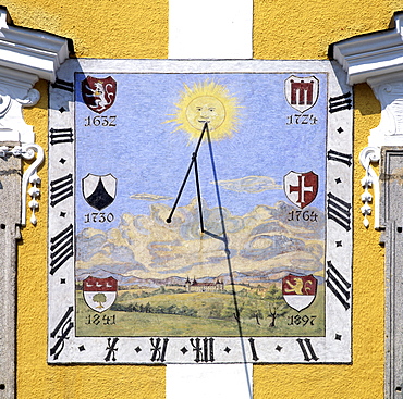 Sun dial, Schloss Tillysburg (Tillysburg Palace), Linz, Upper Austria, Austria, Europe