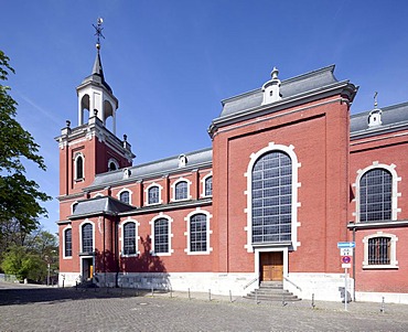 Catholic Parish Church of St. Michael, Burtscheid district, Aachen, North Rhine-Westphalia, Germany, Europe, PublicGround