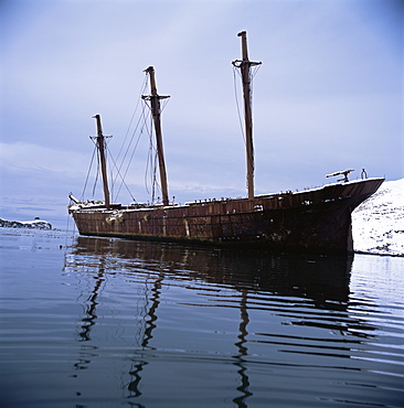 Wreck of the 'Bayard'-Ocean Harbour-South Georgia