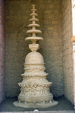 Plaster cast of miniature stupa from Gandharan civilization, Taxila, Punjab, Pakistan, Asia