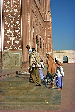 A group of men in the Badshahi mosque in Lahore, Pakistan, Asia