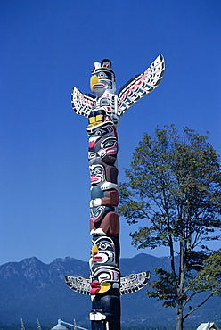 Totems, Stanley Park, Vancouver, British Columbia, Canada, North America