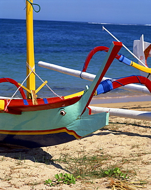 Close-up of the prow of an outrigger fishing boat on Sanur beach, Bali, Indonesia, Asia