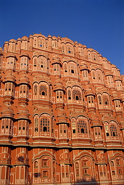 Hawa Mahal (Palace of the Winds), from where ladies in purdah could look outside, Jaipur, Rajasthan state, India, Asia