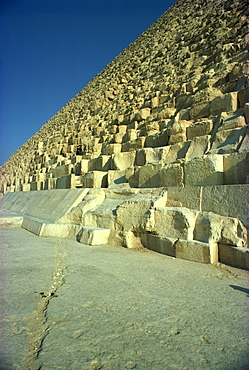 The Great Pyramid, Giza, UNESCO World Heritage Site, near Cairo, Egypt, North Africa, Africa