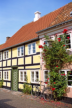 Typical street of pastel houses, Aeroskobing, Aero, Denmark, Scandinavia, Europe