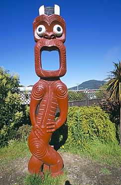 Maori totem carving, Ohinemutu village, Rotorua, North Island, New Zealand, Pacific