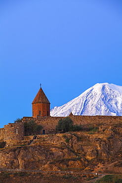 Khor Virap Armenian Apostolic Church monastery, at the foot of Mount Ararat, Ararat Plain, Yerevan, Armenia, Central Asia, Asia 