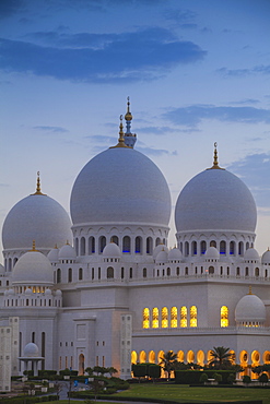 Sheikh Zayed Grand Mosque, Abu Dhabi, United Arab Emirates, Middle East