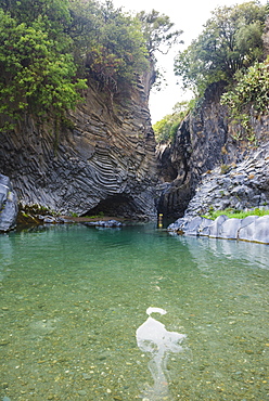 Alcantara River running through the Alcantara Gorge on Mount Etna Volcano, UNESCO World Heritage Site, Sicily, Italy, Europe