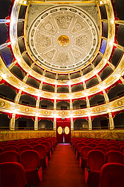 Interior of Noto Theatre (Teatro Comunale Vittorio Emanuele) in Piazza XVI Maggio, Noto, Val di Noto, Sicily, Italy, Europe 