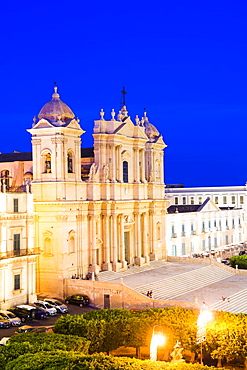 Baroque Noto Cathedral (St. Nicholas Cathedral) at night, Noto, Val di Noto, UNESCO World Heritage Site, Sicily, Italy, Europe 