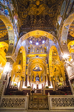 Gold mosaics in the Palatine Chapel (Royal Chapel) at the Royal Palace of Palermo (Palazzo Reale), Palermo, Sicily, Italy,Europe 