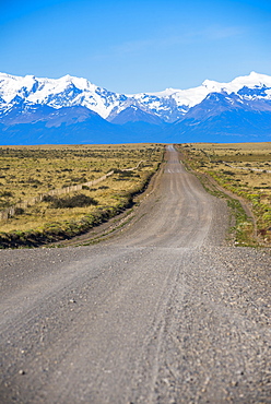 Long straight road to Perito Moreno Glaciar, El Calafate, Patagonia, Argentina, South America