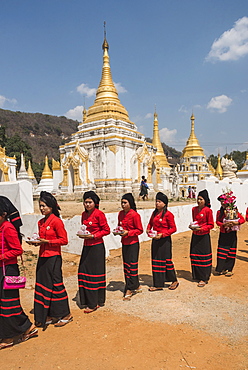 Pindaya Cave Festival, Pindaya, Shan State, Myanmar (Burma), Asia