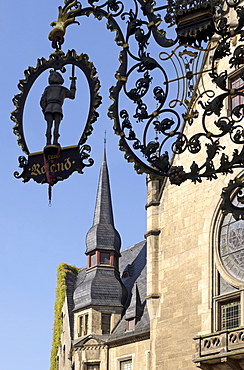 Town hall on the market square with cafe sign, Quedlinburg, Harz, Saxony-Anhalt, Germany, Europe